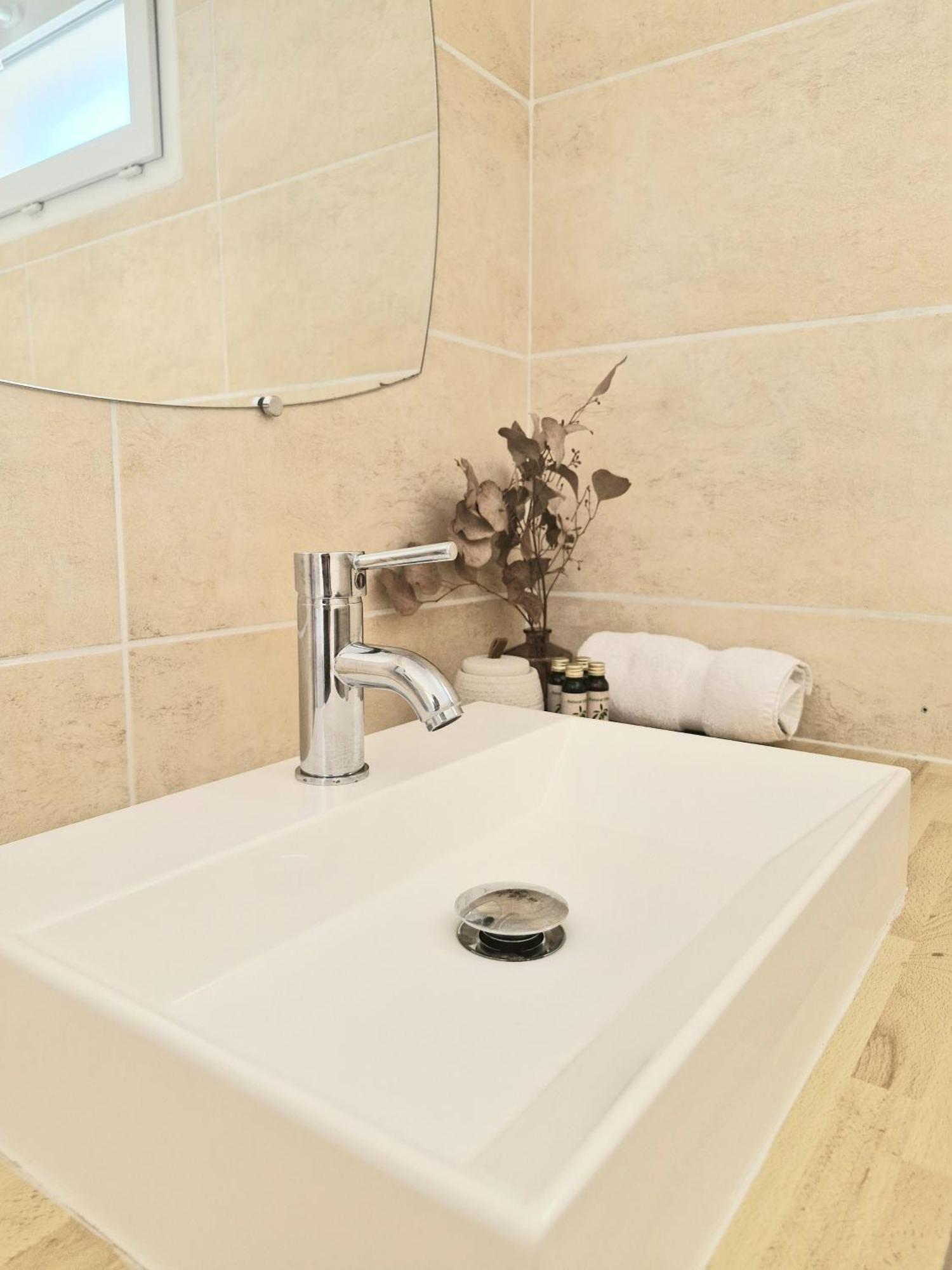 Appartement Le Loft Сен Мари де ла Мер Екстериор снимка